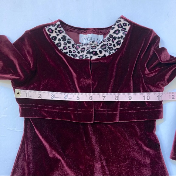 Special Occasion Long Sleeve Velvet Dress w/hand-warmer Muff - Picture 6 of 10